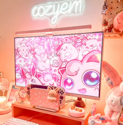 Single monitor setup with Quntis pink light bar